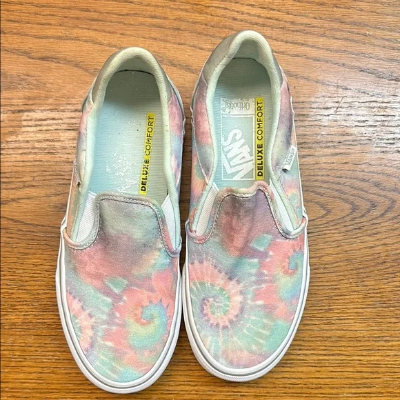 🎉HP🎉 Vans Multicolor Tie-Dye Slip-On Sneakers - Picture 5 of 9